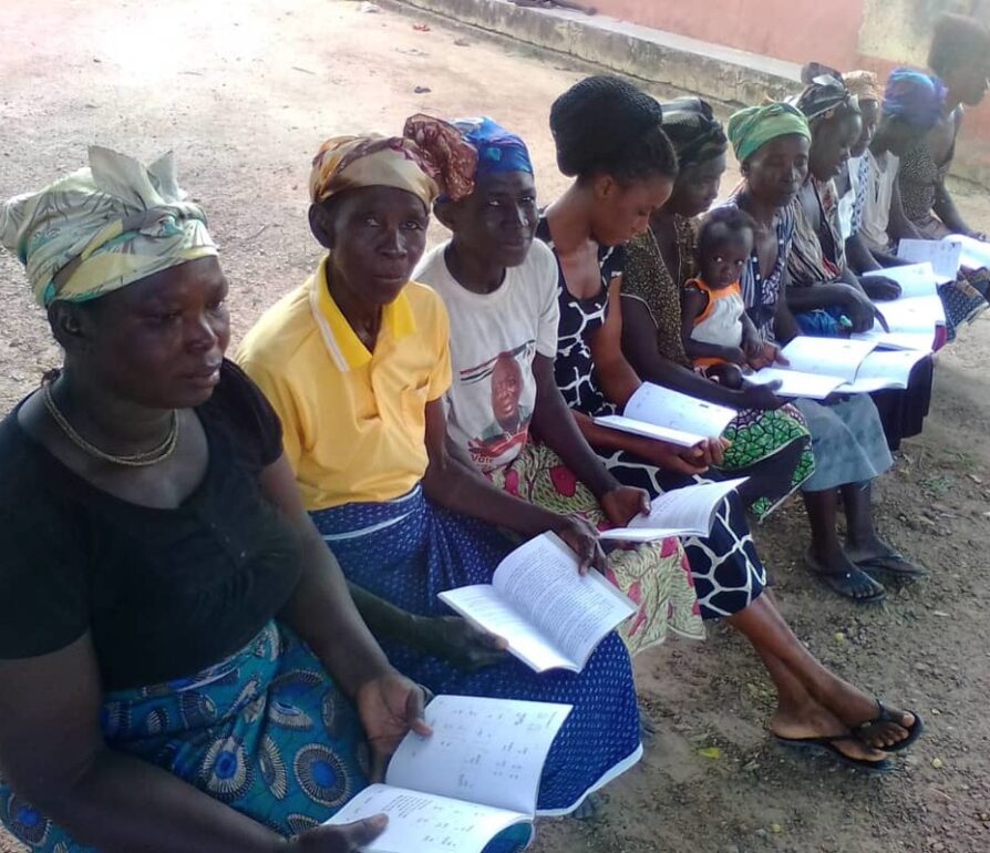 Dagaree literacy class of Ghana's Bible society